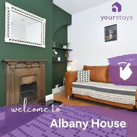 Albany House, Superb Townhouse, Gorgeous Design, Heart Of Newcastle-Under-Lyme Stoke-on-Trent Exterior foto