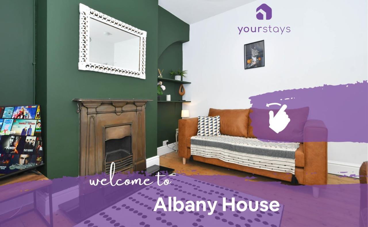 Albany House, Superb Townhouse, Gorgeous Design, Heart Of Newcastle-Under-Lyme Stoke-on-Trent Exterior foto